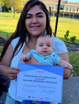 Picture of College Graduate Angelica Flores-Pete